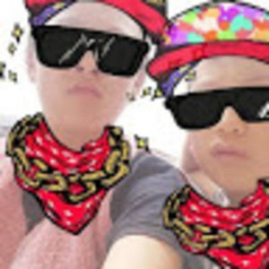 Meet your Posher, Sidney